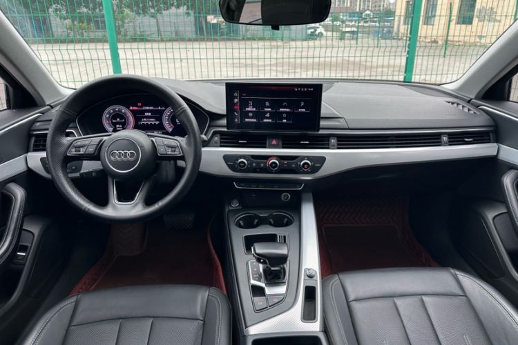 Used Audi A4L 2020 40 TFSI Fashionable and Elegant Model Interior 1
