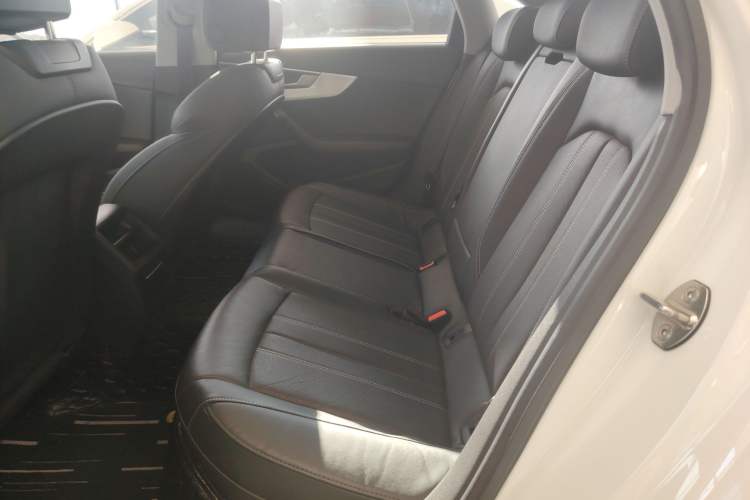 Used Audi A4L 2020 40 TFSI Fashion Dynamic Model Interior 1
