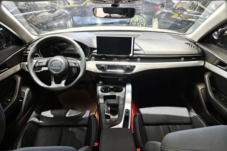 Used Audi A4L 2020 40 TFSI Fashion Dynamic Model Interior 1