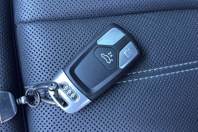 Used Audi A4L 2020 40 TFSI Fashion Dynamic Model Interior 1