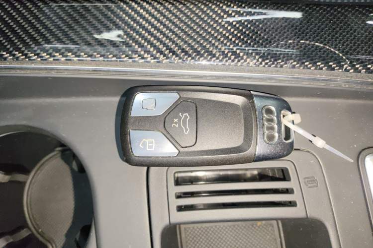 Used Audi A4L 2020 40 TFSI Fashion Dynamic Model Interior 1