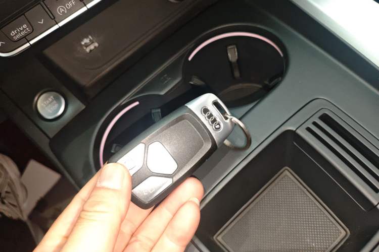 Used Audi A4L 2020 40 TFSI Fashion Dynamic Model Interior 1
