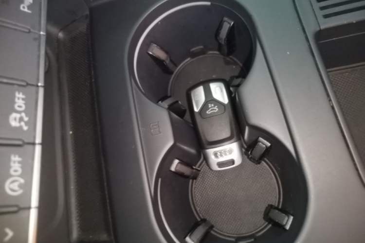 Used Audi A4L 2020 40 TFSI Fashion Dynamic Model Interior 1