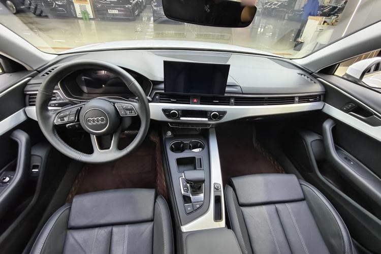 Used Audi A4L 2020 40 TFSI Luxury Dynamic Model Interior 1