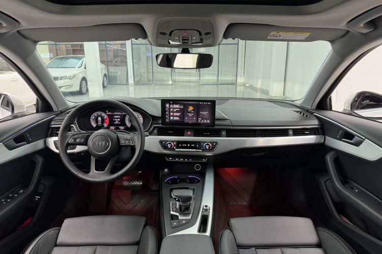 Used Audi A4L 2020 40 TFSI Luxury Dynamic Model Interior 1