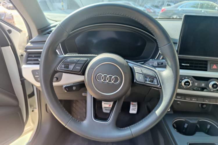 Used Audi A4L 2020 40 TFSI Fashion Dynamic Model Interior 1
