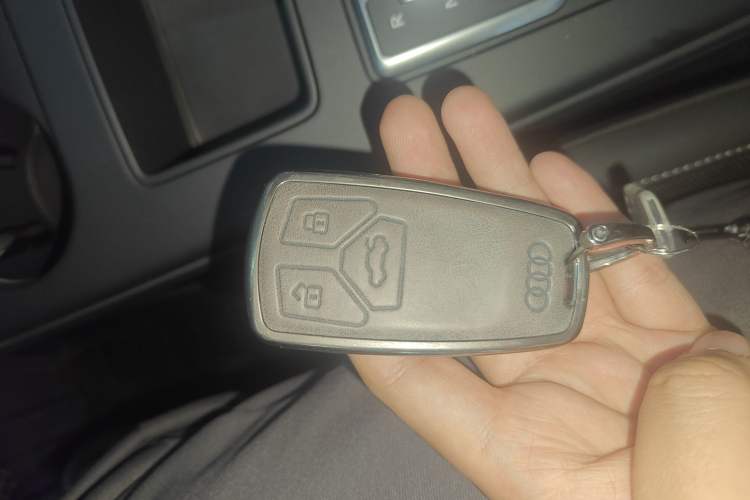 Used Audi A4L 2020 40 TFSI Fashion Dynamic Model Interior 1