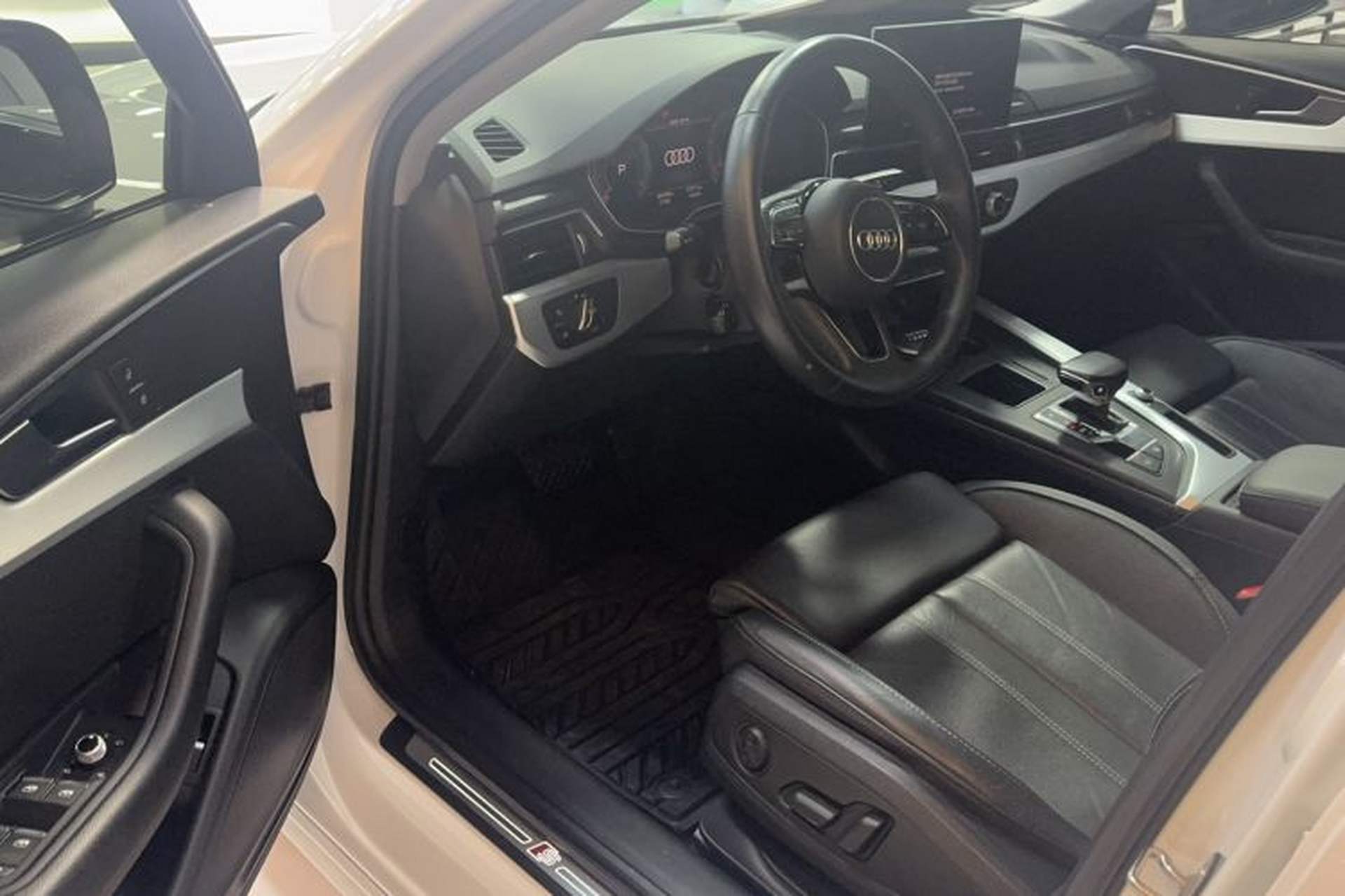 Used Audi A4L 2020 40 TFSI Fashion Dynamic Model Interior 1