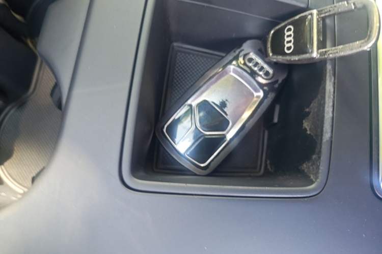 Used Audi A4L 2020 40 TFSI Fashion Dynamic Model Interior 1