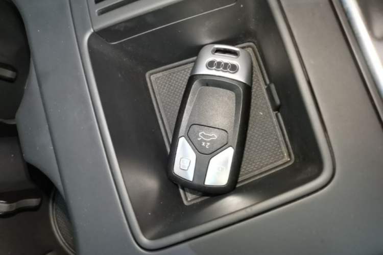Used Audi A4L 2020 40 TFSI Fashion Dynamic Model Interior 1