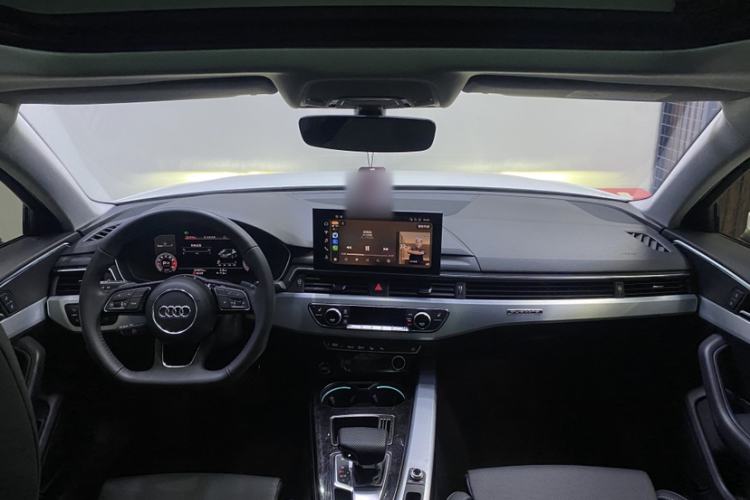 Used Audi A4L 2020 40 TFSI quattro Luxury Dynamic Model Interior 11