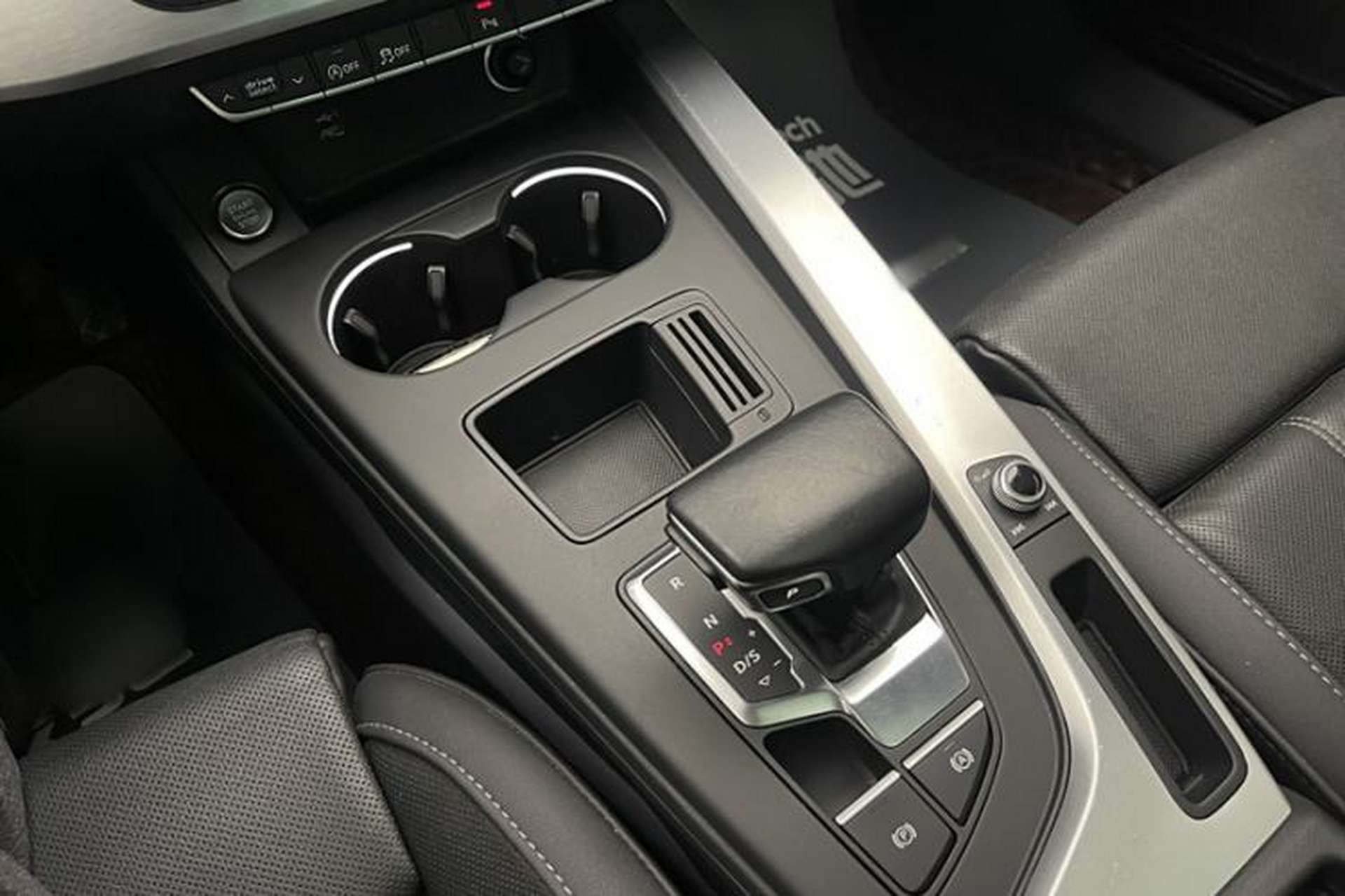 Used Audi A4L 2020 40 TFSI Fashion Dynamic Model Interior 2