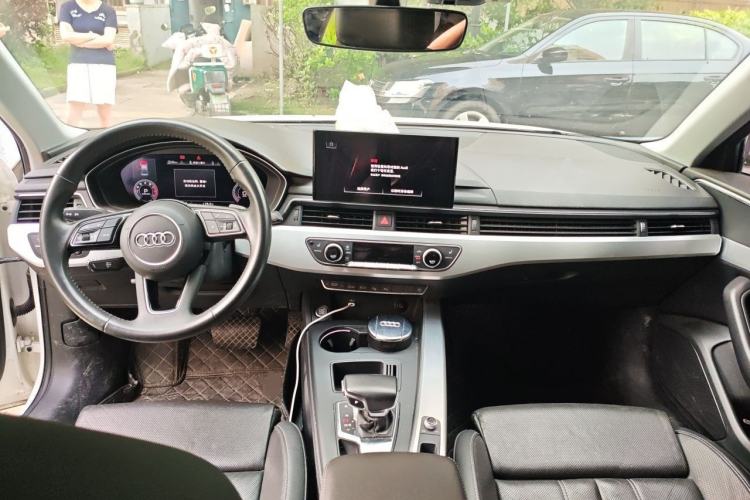 Used Audi A4L 2020 40 TFSI Luxury Dynamic Model Interior 2