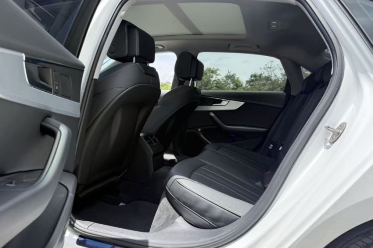 Used Audi A4L 2020 40 TFSI Fashion Dynamic Model Interior 2