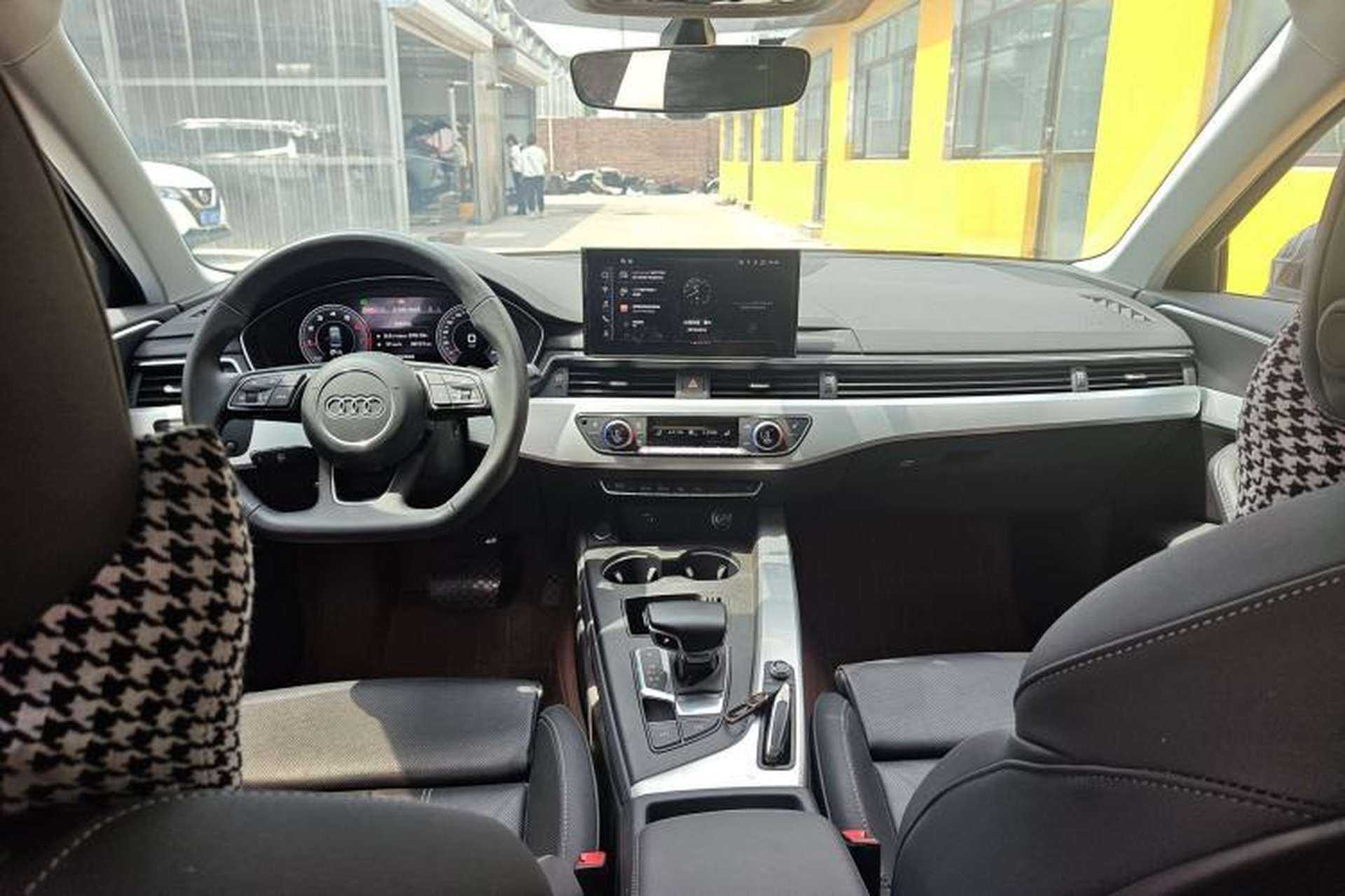 Used Audi A4L 2020 40 TFSI Fashion Dynamic Model Interior 2