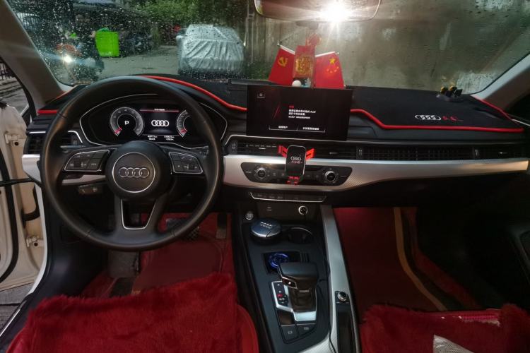 Used Audi A4L 2020 40 TFSI Fashionable and Elegant Model Interior 2
