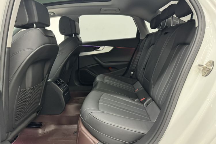 Used Audi A4L 2020 40 TFSI Luxury Dynamic Model Interior 2