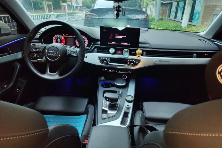 Used Audi A4L 2020 40 TFSI quattro Luxury Dynamic Model Interior 2