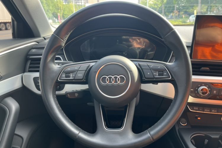 Used Audi A4L 2020 40 TFSI Fashion Dynamic Model Interior 2