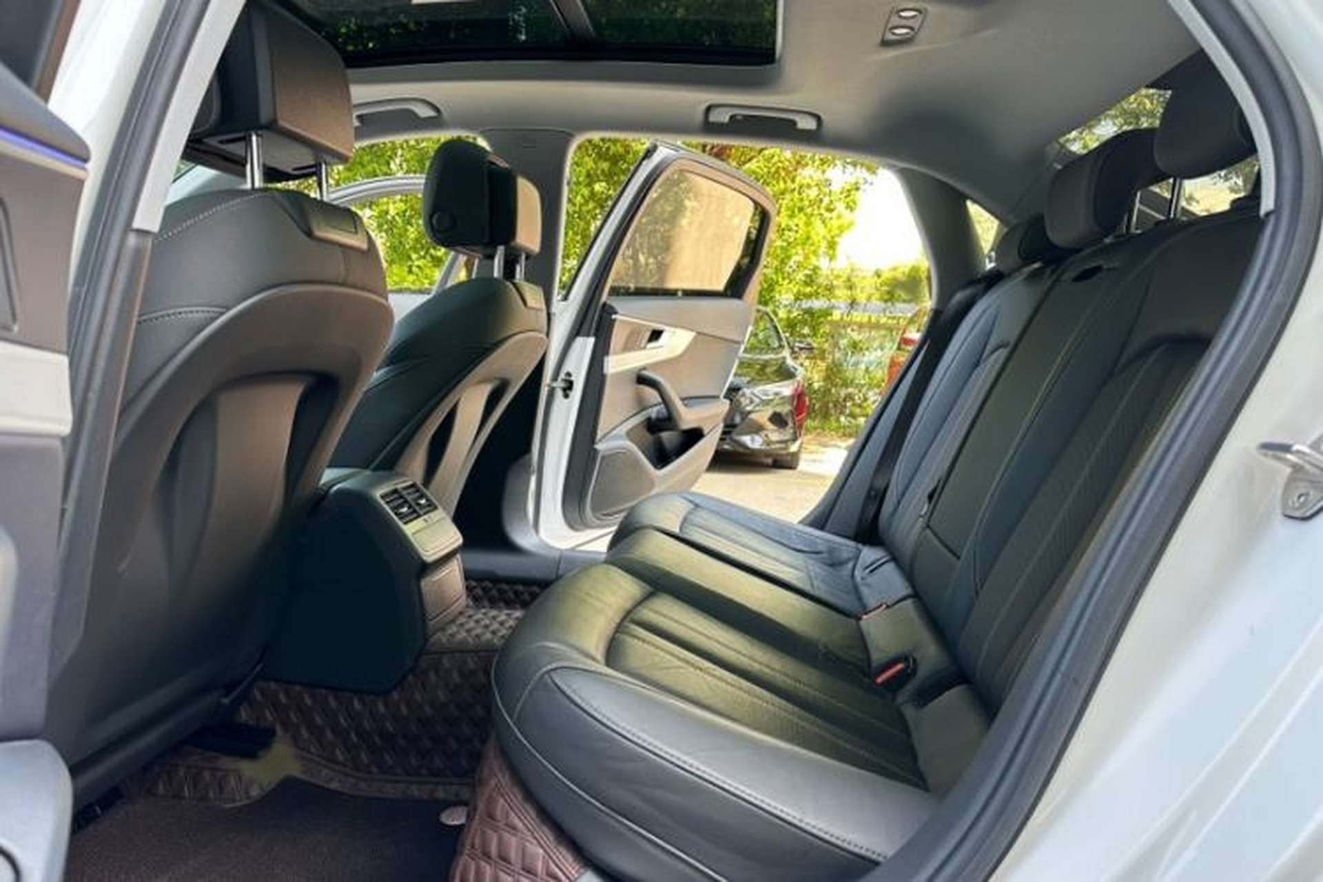 Used Audi A4L 2020 40 TFSI Fashion Dynamic Model Interior 3