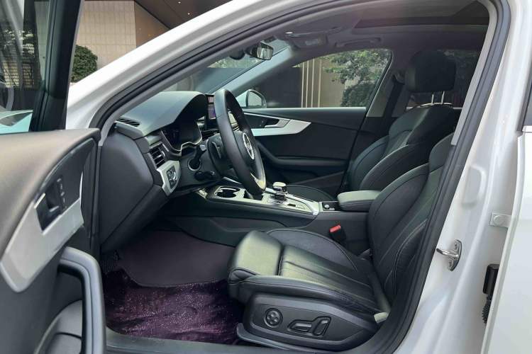 Used Audi A4L 2020 40 TFSI Fashion Dynamic Model Interior 3