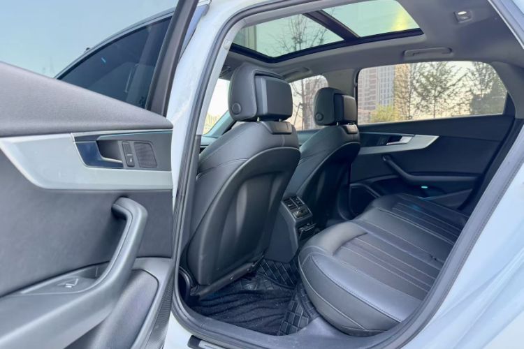 Used Audi A4L 2020 40 TFSI Fashion Dynamic Model Interior 3