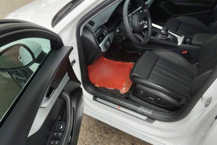 Used Audi A4L 2020 40 TFSI Fashion Dynamic Model Interior 3