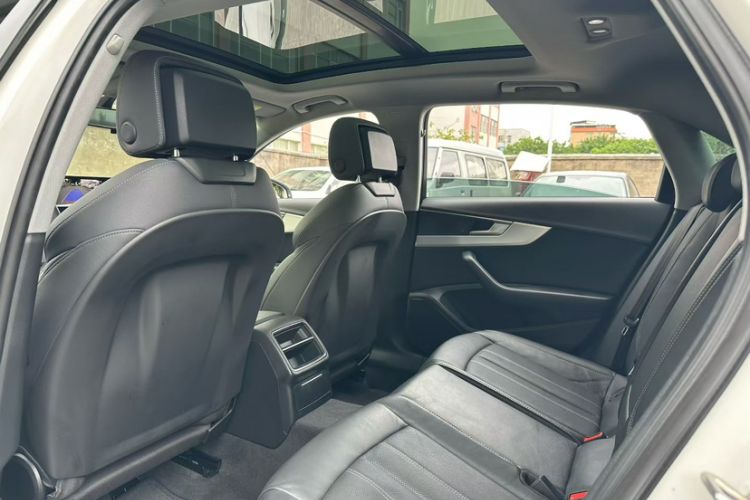 Used Audi A4L 2020 40 TFSI Fashion Dynamic Model Interior 3