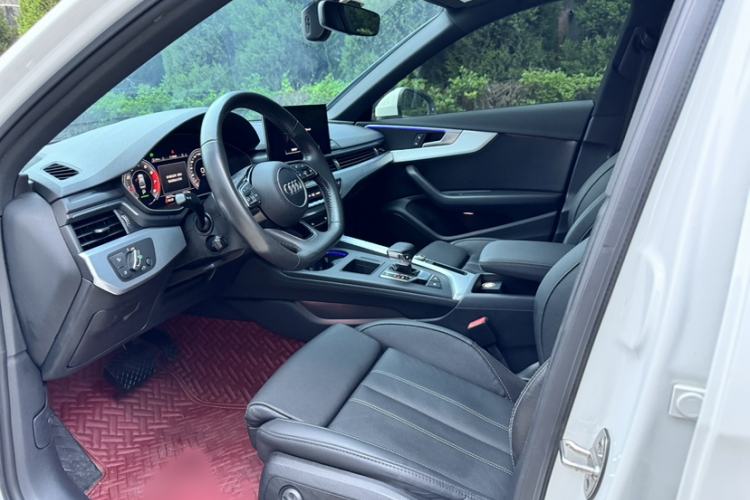 Used Audi A4L 2020 40 TFSI Luxury Dynamic Model Interior 3