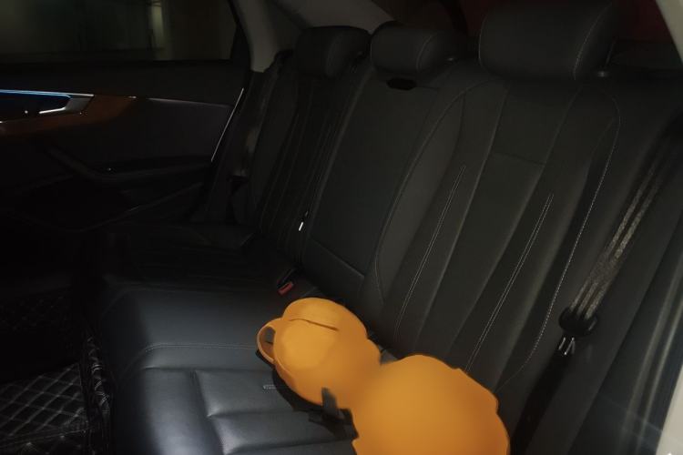 Used Audi A4L 2020 40 TFSI Luxury Prestige Edition Interior 4