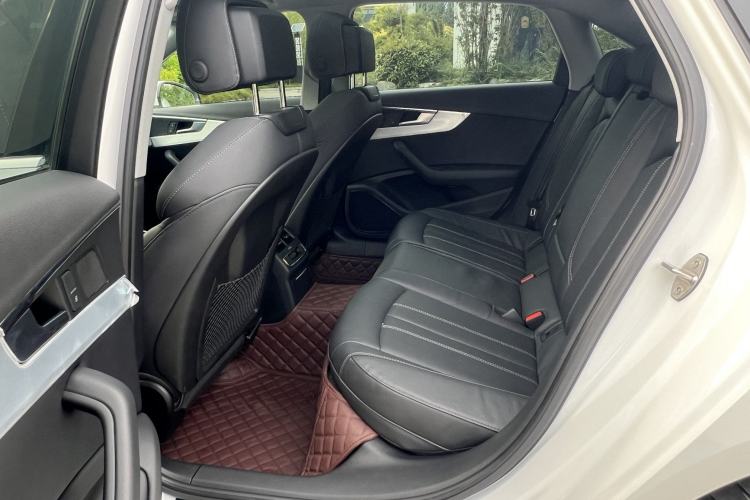 Used Audi A4L 2020 40 TFSI Fashion Dynamic Model Interior 4