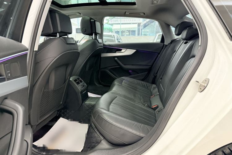 Used Audi A4L 2020 40 TFSI quattro Luxury Dynamic Model Interior 5
