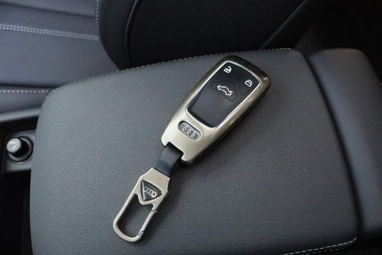 Used Audi A4L 2020 40 TFSI Fashion Dynamic Model Interior 5