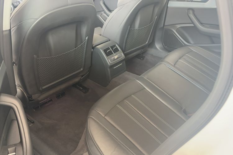 Used Audi A4L 2020 40 TFSI Luxury Dynamic Model Interior 5