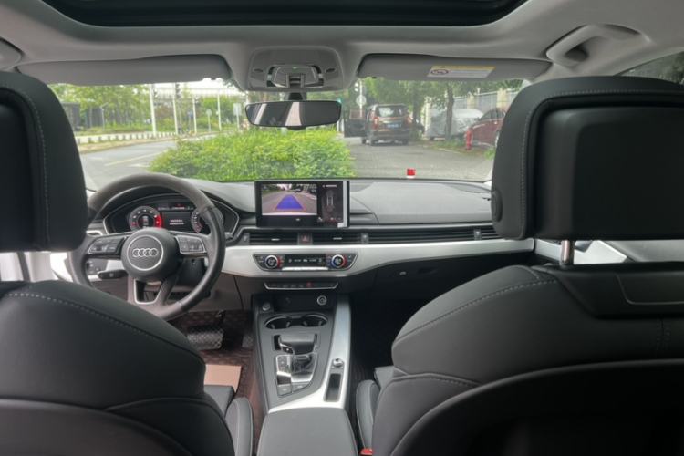 Used Audi A4L 2020 40 TFSI Luxury Dynamic Model Interior 5