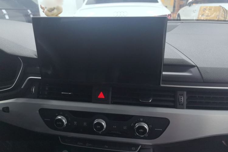 Used Audi A4L 2020 40 TFSI Fashion Dynamic Model Interior 6