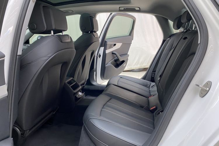 Used Audi A4L 2020 40 TFSI Fashion Dynamic Model Interior 6