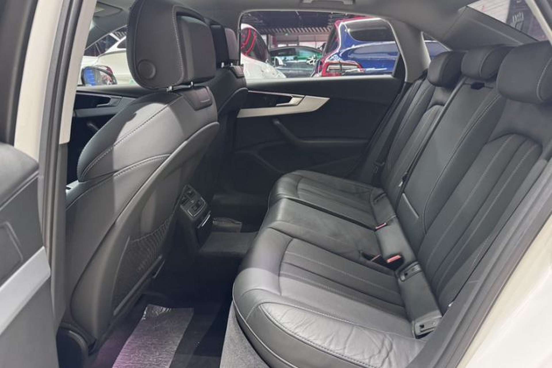 Used Audi A4L 2020 40 TFSI Luxury Dynamic Model Interior 7