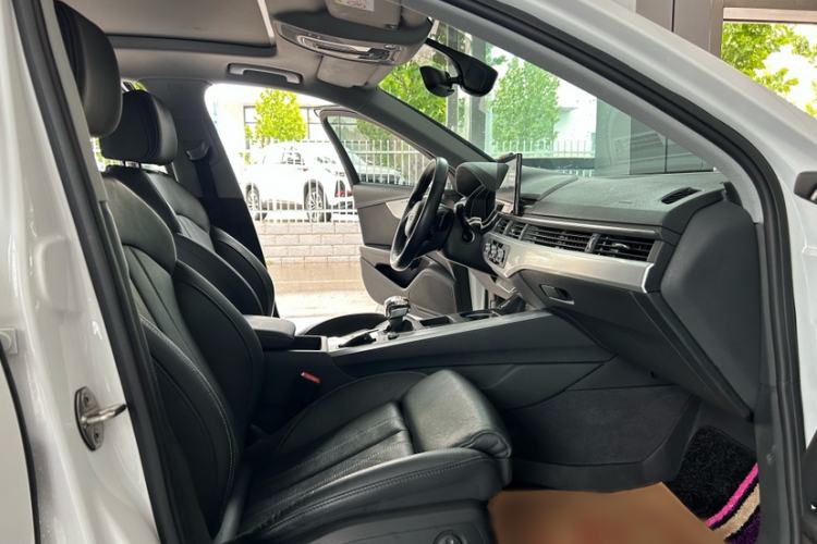 Used Audi A4L 2020 40 TFSI Fashion Dynamic Model Interior 7