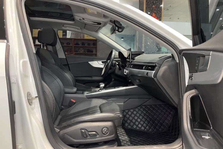 Used Audi A4L 2020 40 TFSI Fashion Dynamic Model Interior 8