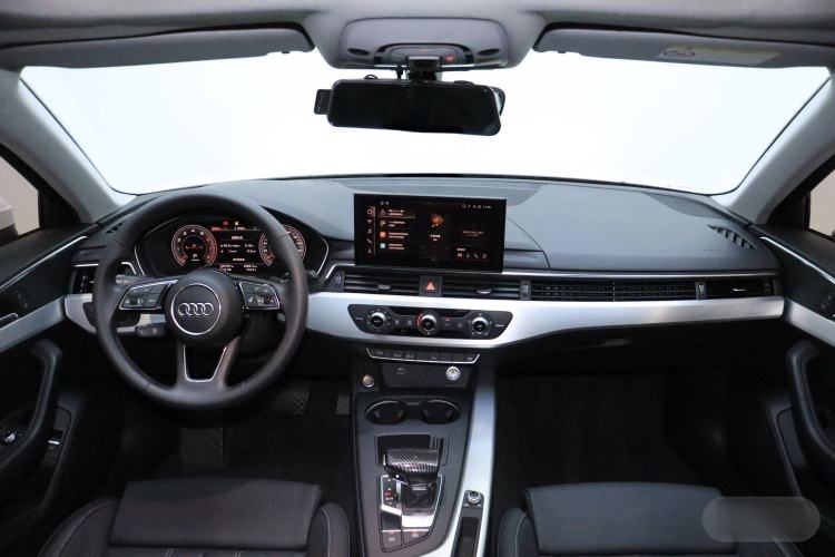 Used Audi A4L 2020 40 TFSI Fashion Dynamic Model Interior 8