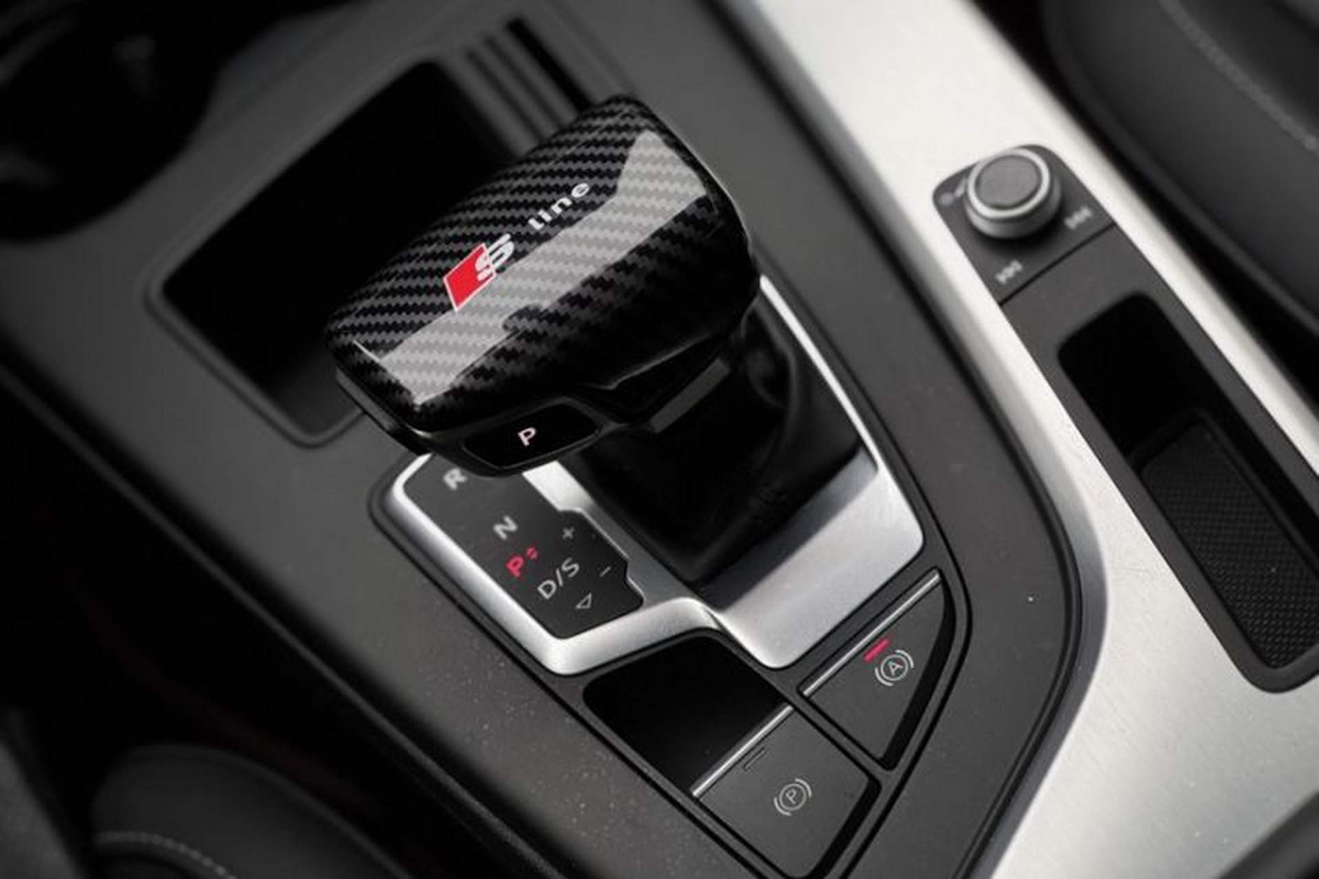 Used Audi A4L 2020 40 TFSI Luxury Dynamic Model Interior 8
