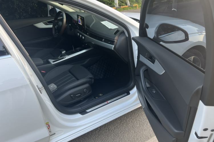 Used Audi A4L 2020 40 TFSI Fashion Dynamic Model Interior 8