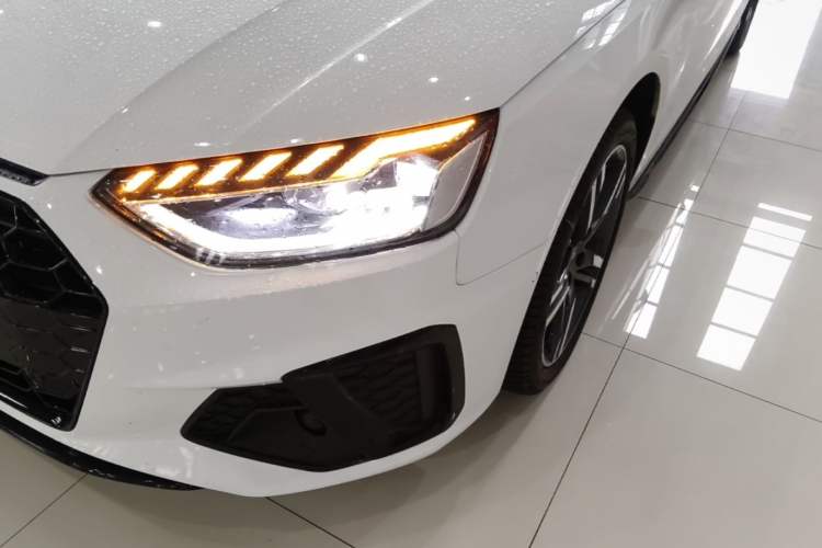 Used Audi A4L 2020 40 TFSI Fashion Dynamic Model Left Front Headlight