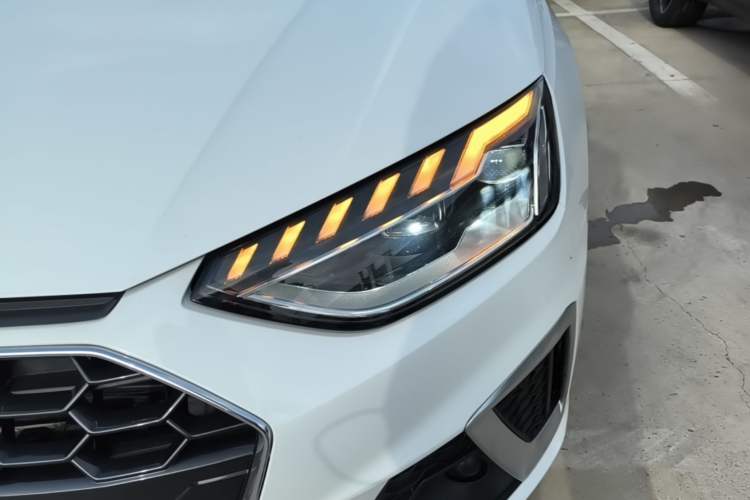 Used Audi A4L 2020 35 TFSI Fashion Dynamic Model Left Front Headlight