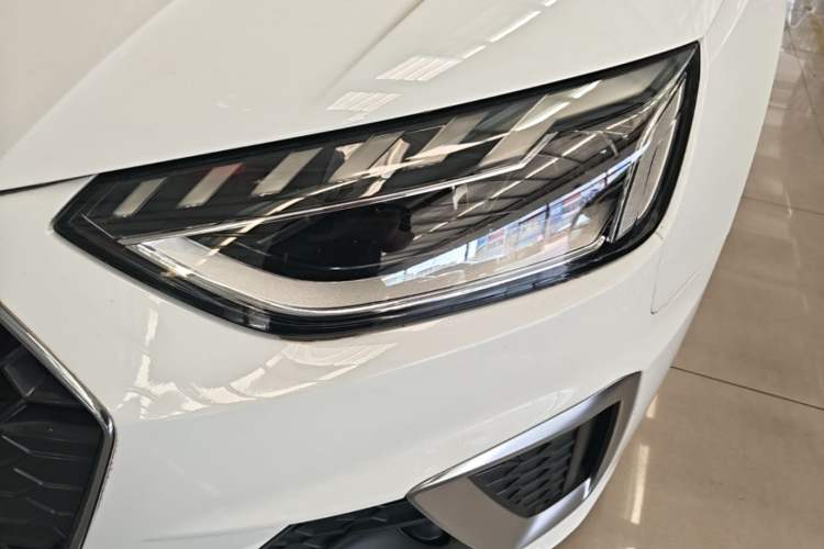 Used Audi A4L 2020 40 TFSI quattro Luxury Dynamic Model Left Front Headlight