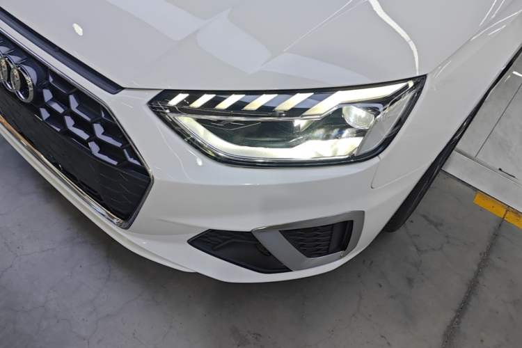 Used Audi A4L 2020 40 TFSI Luxury Dynamic Model Left Front Headlight