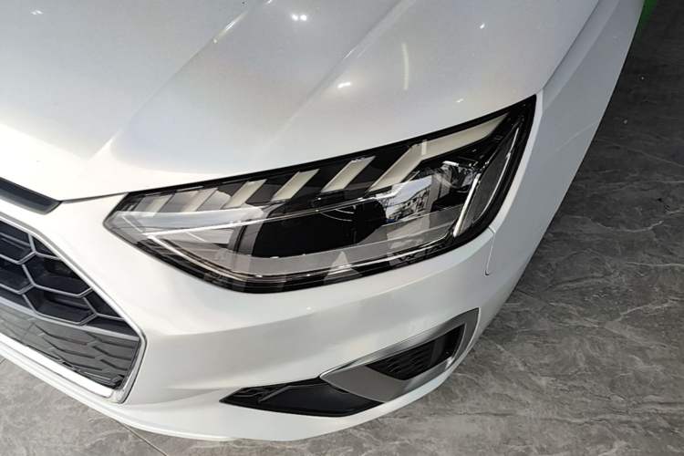 Used Audi A4L 2020 40 TFSI Fashion Dynamic Model Left Front Headlight