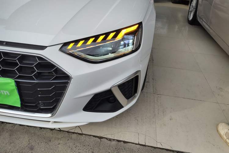 Used Audi A4L 2020 40 TFSI Fashion Dynamic Model Left Front Headlight