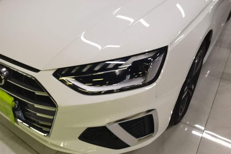 Used Audi A4L 2020 40 TFSI quattro Luxury Dynamic Model Left Front Headlight